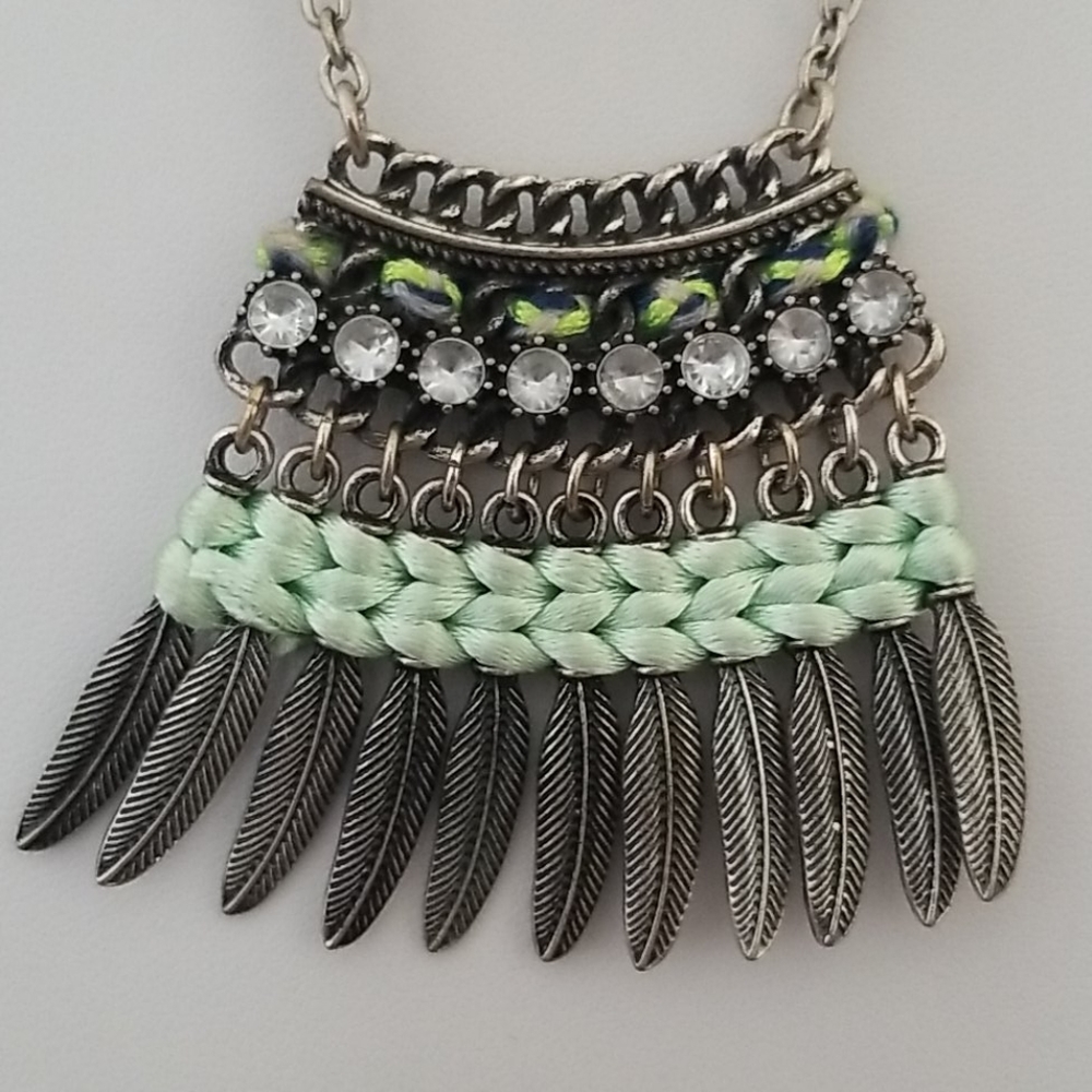 Feather Pendant Necklace